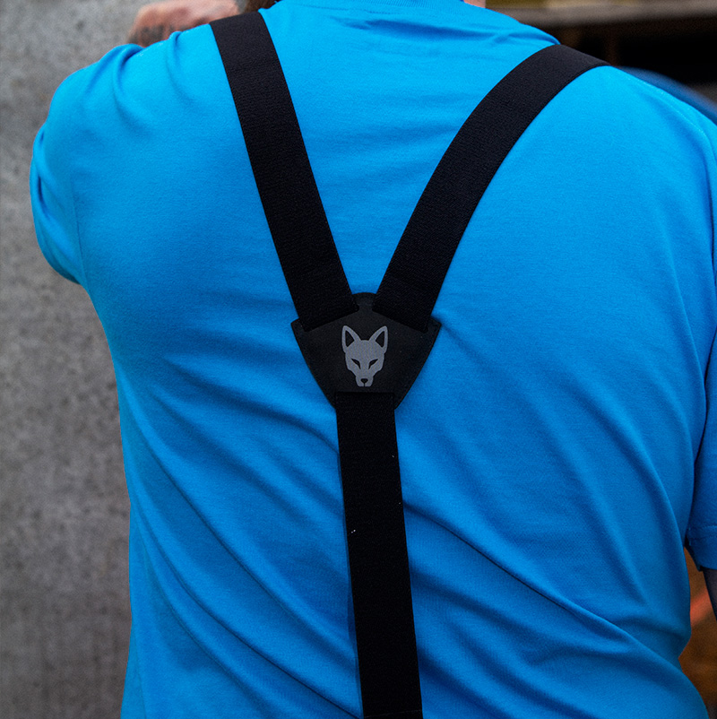 Salopette de travail bretelles dos avec T-shirt bleu